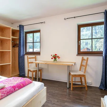 Apartment Schweizerhof Enzian Huben (Imst)