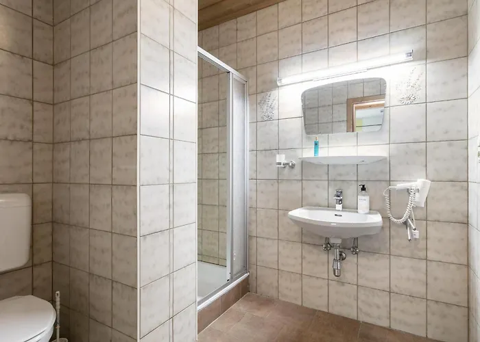 Schweizerhof Enzian Huben (Imst)