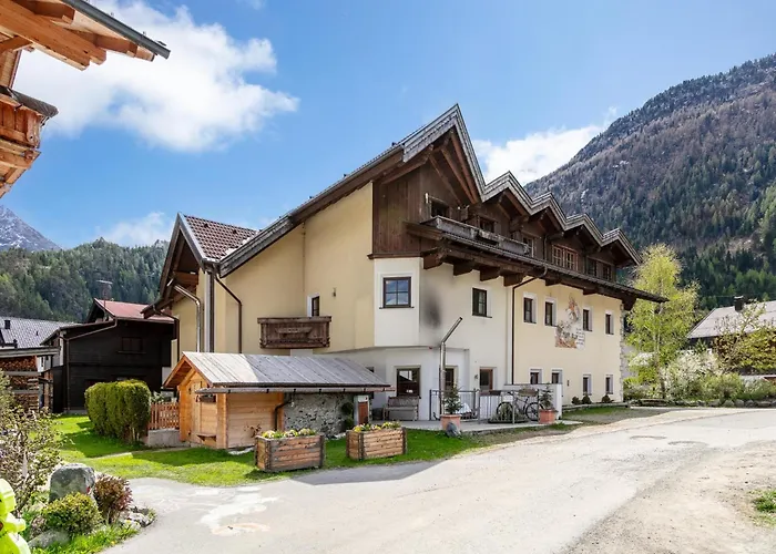 Schweizerhof Enzian Huben